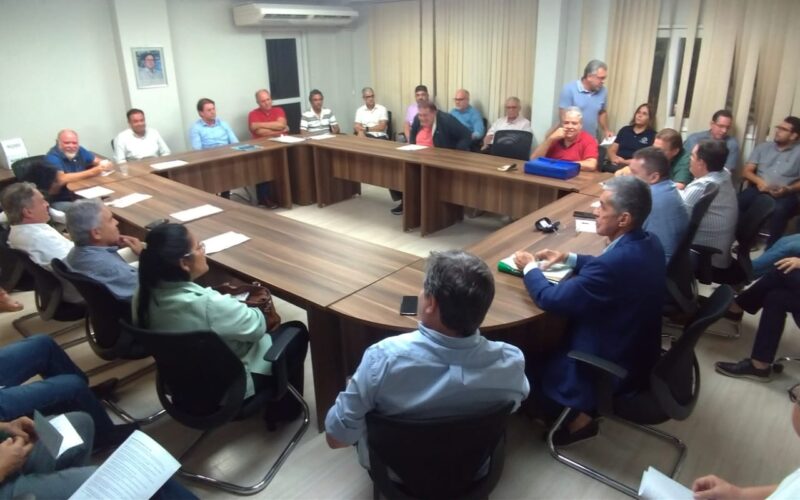 Antônio Andrade renuncia à presidência da ACCG