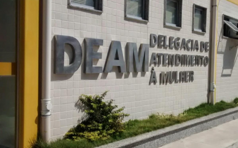 Lei prevê funcionamento da delegacia da mulher por 24h
