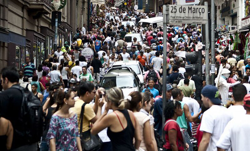 População brasileira cresce 6,5% e chega a 203,1 milhões