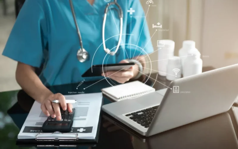 CFM autoriza médicos a fazerem propaganda em redes sociais