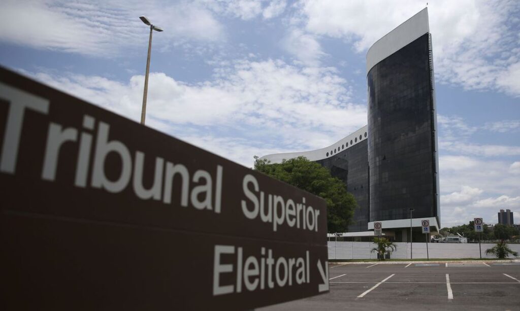 TSE retoma julgamento de Bolsonaro por uso político do 7 de setembro