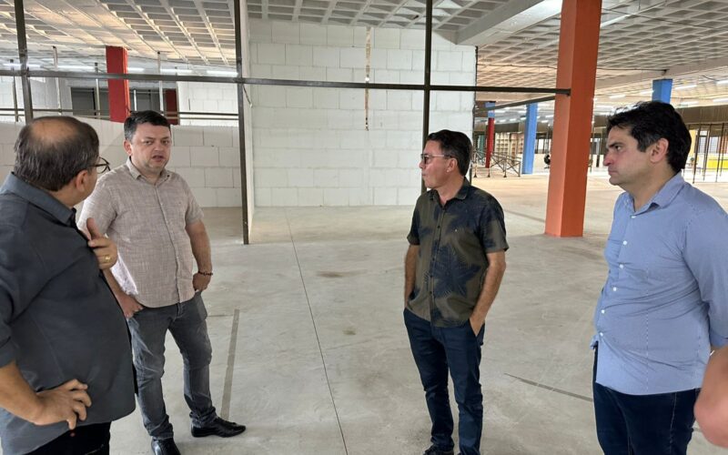 Murilo Galdino enaltece projeto BR Polo Shopping durante visita às instalações