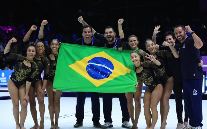 Ginástica Artística: Brasil é prata na disputa de equipes femininas