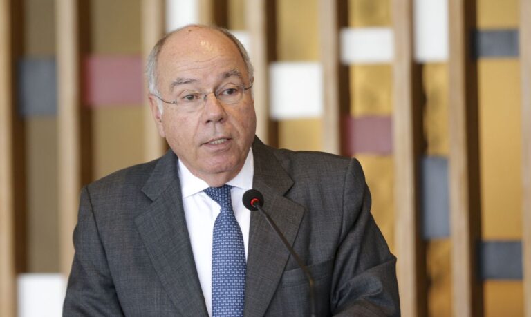 Brasil rebate EUA e diz que tarifaço prejudicaria empresas americanas