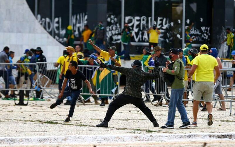 STF define pena de mais cinco réus condenados por atos golpistas