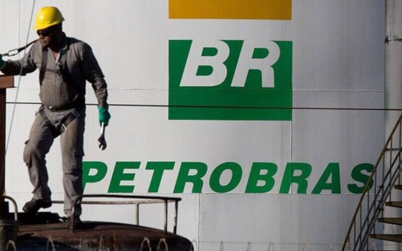 Diesel mais barato a partir desta sexta-feira nas distribuidoras