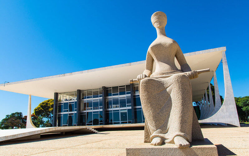 STF marca julgamento de mais 30 réus por atos golpistas de 8/1