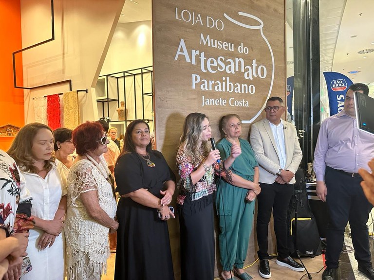 Governo da Paraíba comemora mês das mulheres e Dia do Artesão e anuncia curso de qualificação em CG