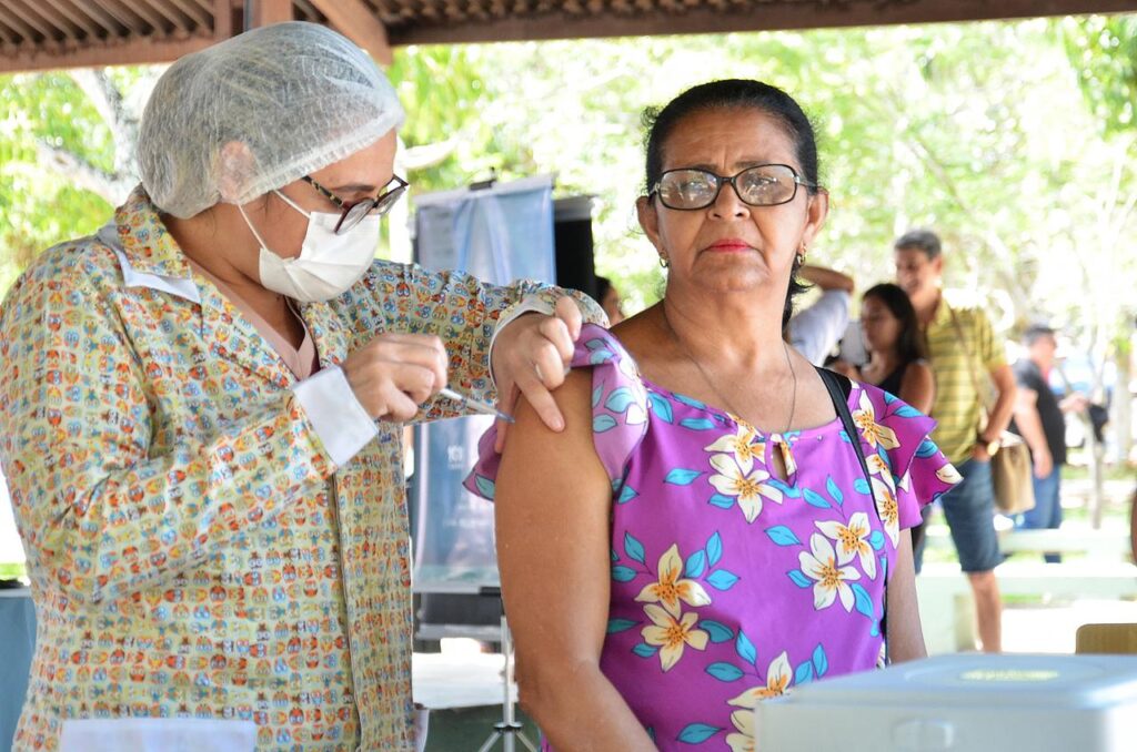 PMCG abre o Dia D de Vacinação na Feira da Prata. Confira quais outros locais oferecerão o serviço