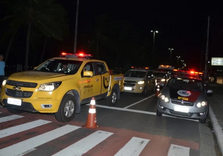 Operação Lei Seca autua 221 condutores por embriaguez e outras infrações no mês de julho