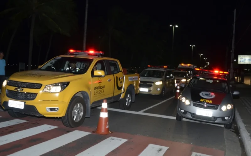 Operação Lei Seca autua 221 condutores por embriaguez e outras infrações no mês de julho