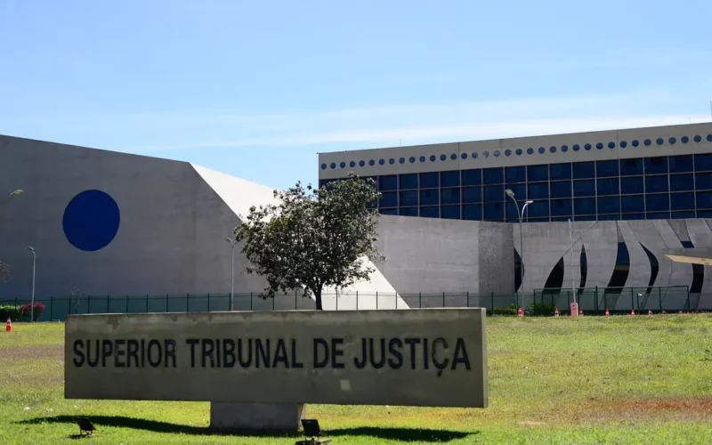 Dívida antiga: Justiça reforça que débitos com mais de 5 anos não podem mais ser cobrados