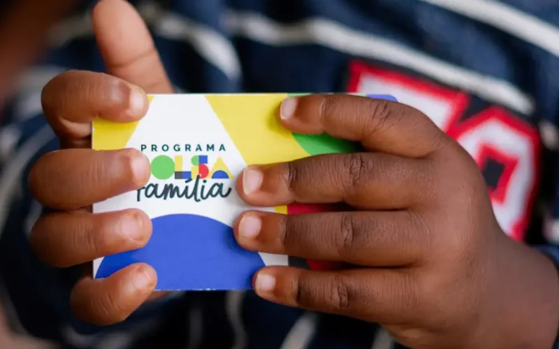 Caixa paga Bolsa Família a beneficiários com NIS de final 3