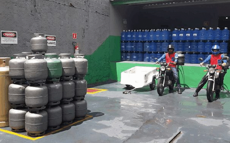 Pesquisa do PROCON-CG encontra variação de 87,50% no preço do galão de água na cidade