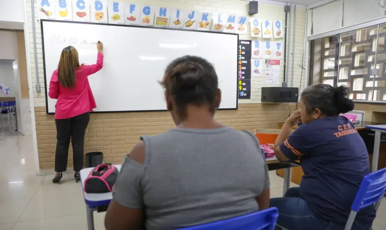 Encceja 2026: prazo de inscrição gratuita termina nesta sexta-feira
