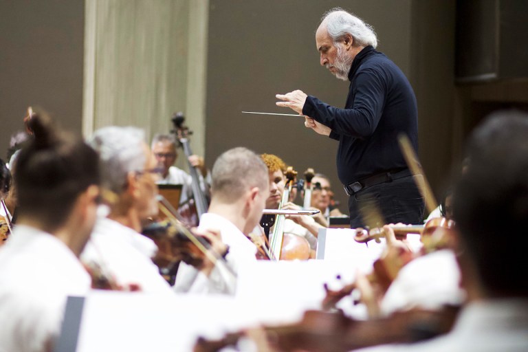 Orquestra Sinfônica da Paraíba comemora 80 anos com concerto no Theatro Santa Roza