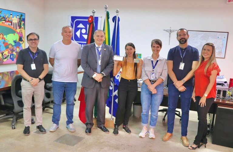 Detran da Paraíba emite a primeira CNH do Brasil