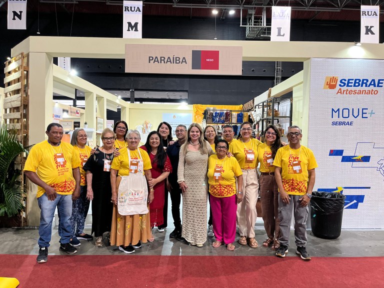 Artesãos paraibanos participam de Feira Nacional de Artesanato e primeira dama do Estado prestigia abertura do evento em BH