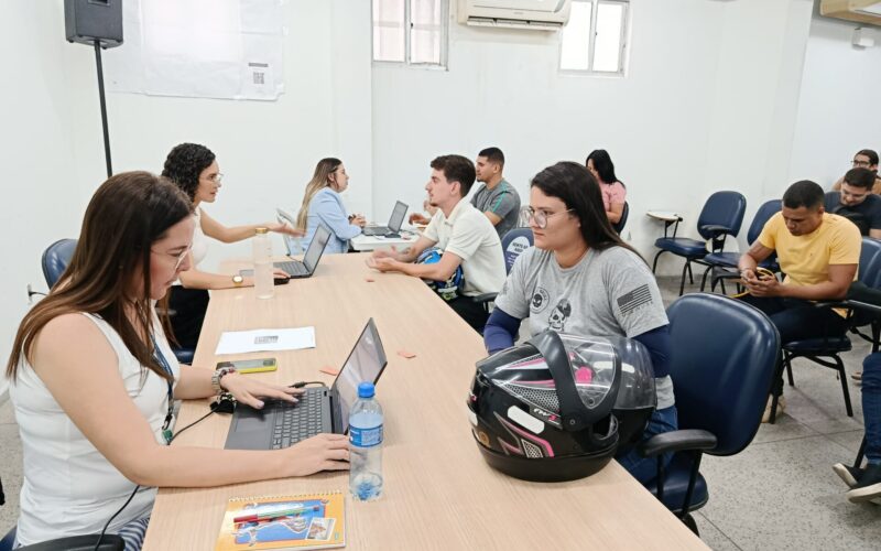 Sine Municipal de CG oferece 1.389 vagas de emprego por meio de empresas parceiras