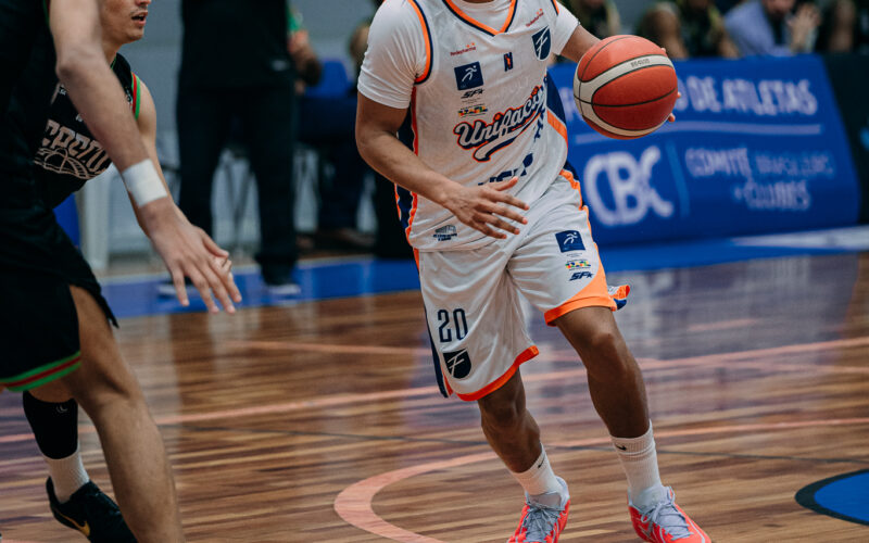 Unifacisa faz jogo sólido e vence o Osasco em casa pelo NBB