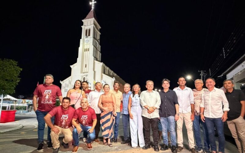 Deputado Murilo Galdino prestigia Festa de São Sebastião em São Sebastião do Umbuzeiro