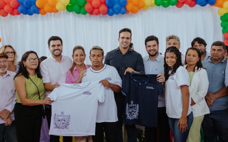 Lucas Ribeiro inaugura reforma de escola em Mamanguape, acompanha obras em Rio Tinto e destaca investimentos no Litoral Norte