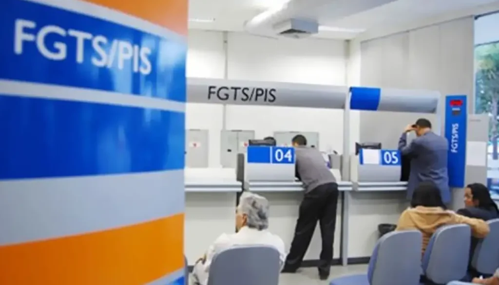 Abono salarial: nascidos em janeiro começaram à receber na segunda