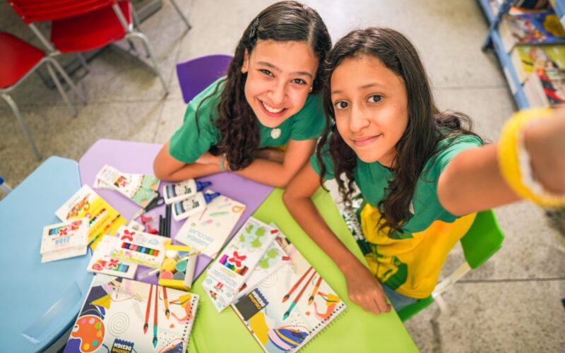 Seduc iniciará entrega da primeira remessa de fardamento escolar para 8 mil estudantes da Rede Municipal