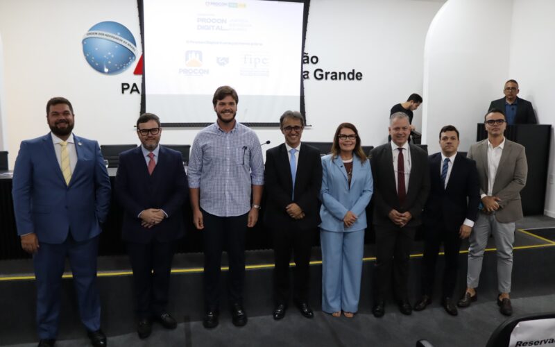 Procon de CG realiza lançamento histórico do Procon Digital e reúne autoridades do direito do consumidor