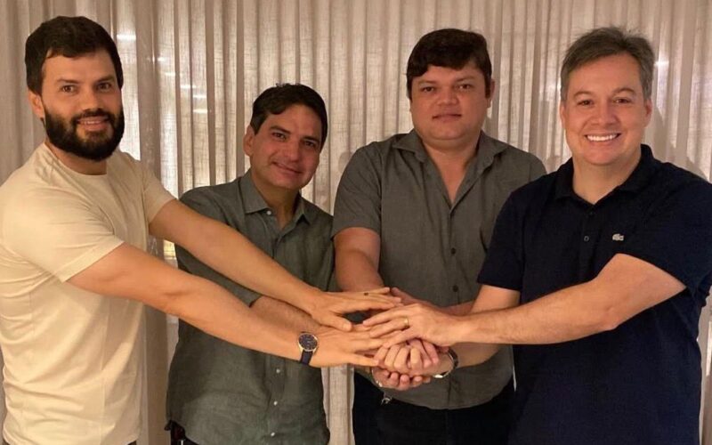 Murilo Galdino recebe apoio do prefeito e vice de Curral Velho e amplia base política no Sertão da Paraíba
