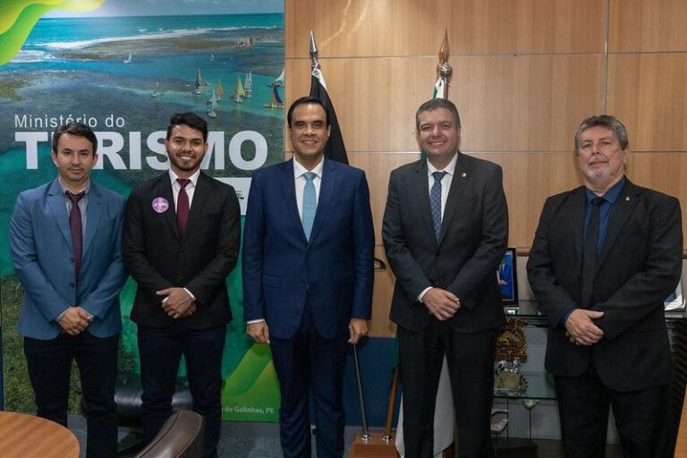 Diego Tavares defende investimentos no turismo durante audiência no Ministério do Turismo