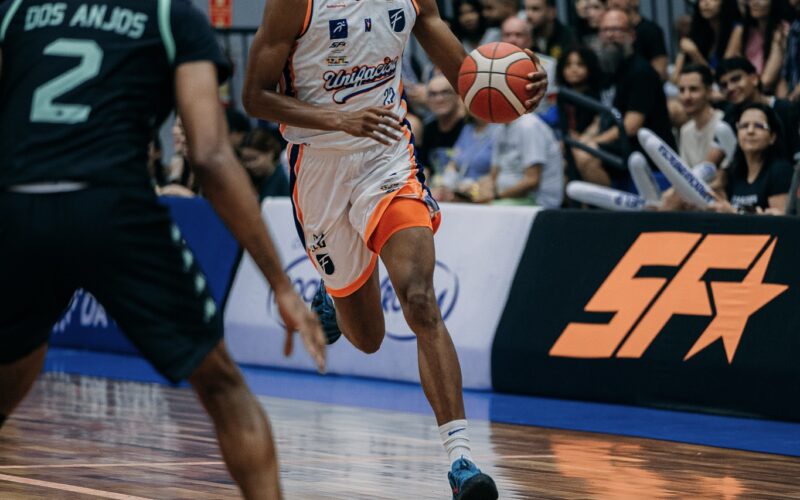 Unifacisa bate o Conta Simples Rio Claro na Arena e conquista mais uma vitória no NBB