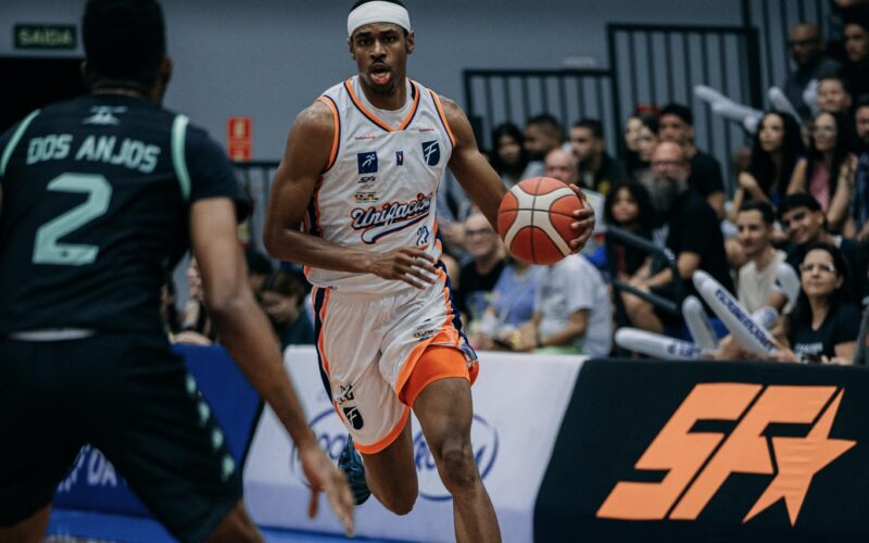 Unifacisa bate o Conta Simples Rio Claro na Arena e conquista mais uma vitória no NBB