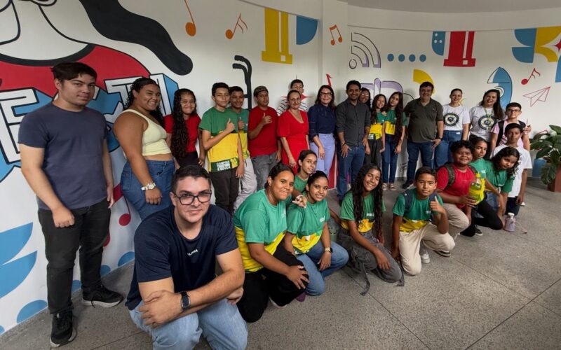 Estudantes fazem primeira visita do ano ao Laboratório Interativo Multidisciplinar da SECTI