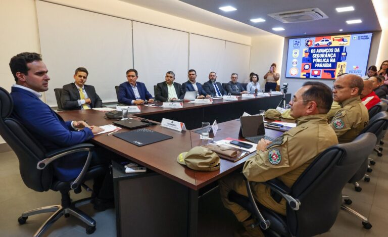 Governador Lucas Ribeiro reúne forças de segurança, reforça integração e projeta novas ações de combate à criminalidade na Paraíba