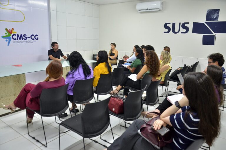 FARMÁCIA CAMPINA: Prefeitura inicia reordenamento da Assistência Farmacêutica para garantir mais eficiência, segurança e acesso à população de CG