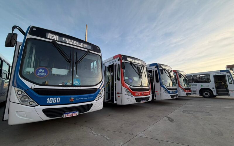 Prefeitura de Campina Grande entrega 20 novos ônibus para a população