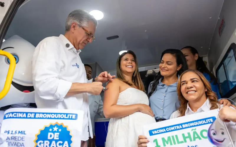 Brasil vacina mais de 1 milhão de gestantes contra VSR em bebês