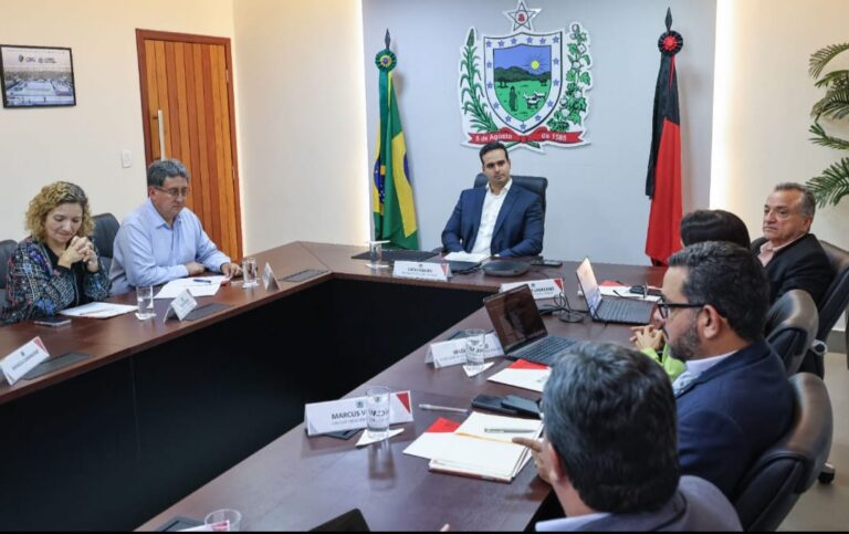 Lucas Ribeiro recebe missão do Banco Mundial e destaca avanços das obras do Projeto de Segurança Hídrica da Paraíba