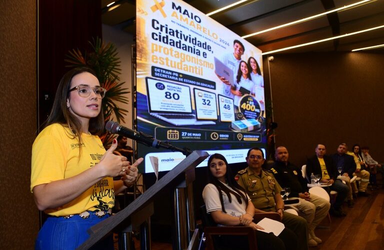 Primeira-dama do Estado destaca importância da educação para reduzir violência no trânsito durante evento do Detran-PB, em Campina