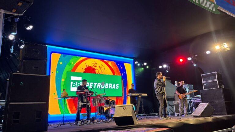 O Maior São João do Mundo: mais uma segunda-feira com programação cultural nos palcos do Parque do Povo