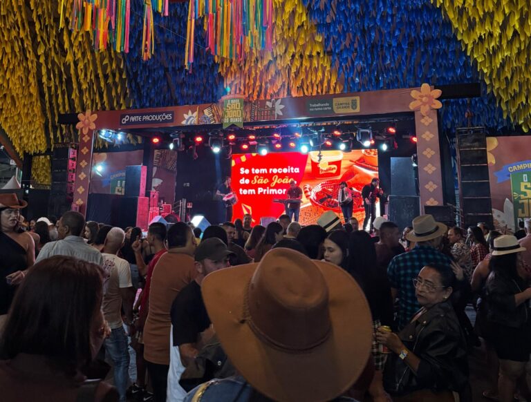 São Pedro, jogo do Brasil e muito forró: confira a programação cultural desta segunda-feira