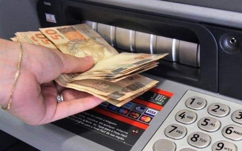 Pagamento do mês de julho dos servidores estaduais será na quinta e sexta-feira