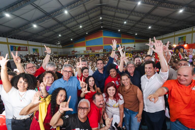PCdoB oficializa apoio à reeleição de Lucas e amplia base da aliança governista