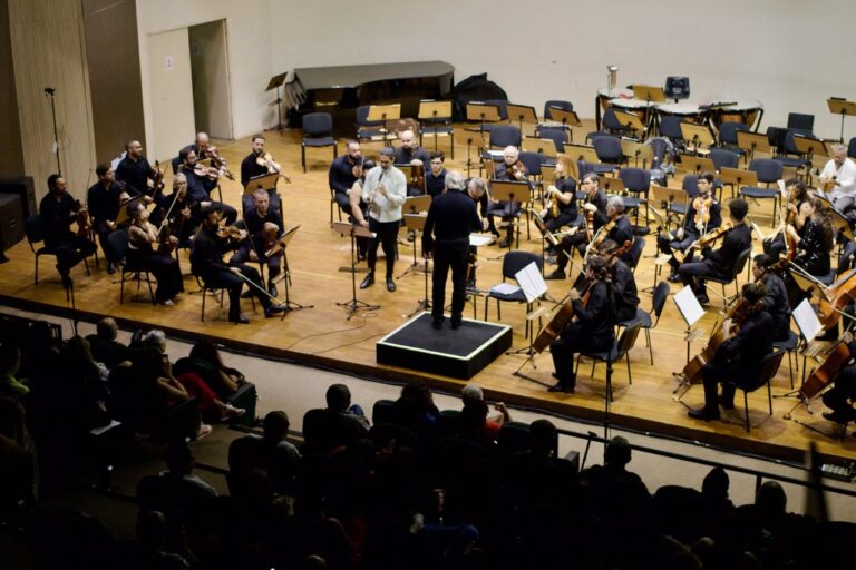 Concerto da Orquestra Sinfônica da Paraíba traz obras de brasileiros e solos de violino e viola