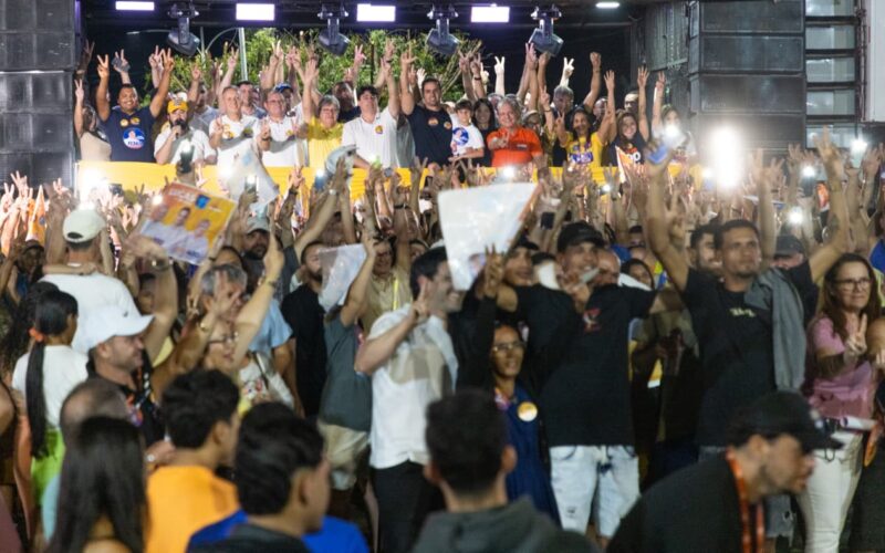 Lucas encerra caravana de 660 km após passar por 28 cidades em três dias