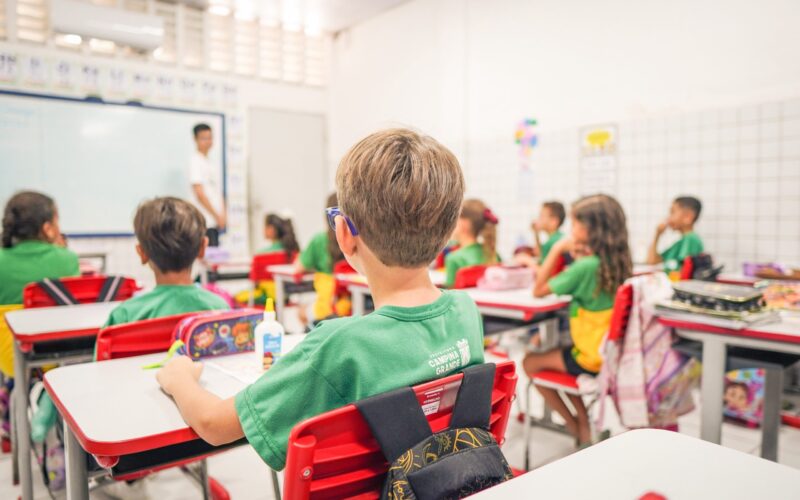 Campina alcança a melhor nota de sua história no IDEB e registra crescimento em todos os indicadores da educação municipal
