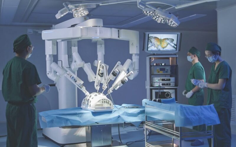 FAP assina convênio com a Caixa para aquisição de uma das maiores plataformas de cirurgia robótica do mundo