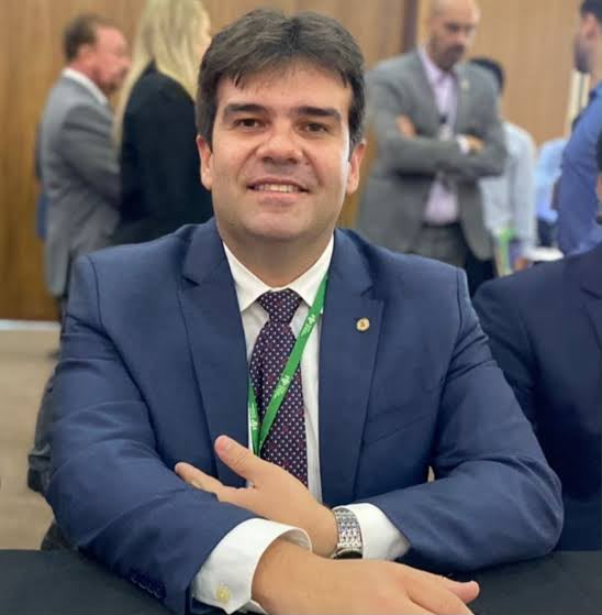 Projeto de Eduardo Carneiro reconhece Lucena como a “Capital Paraibana do Coco”