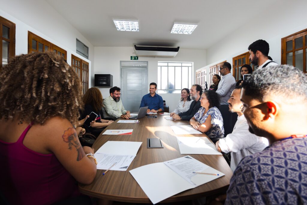 Lucas Ribeiro conhece vencedores do TOP 5 da Expo Favela Paraíba 2026 e destaca impacto social dos projetos